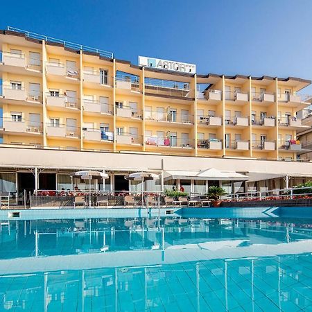 Hotel Astor Lido di Jesolo Esterno foto
