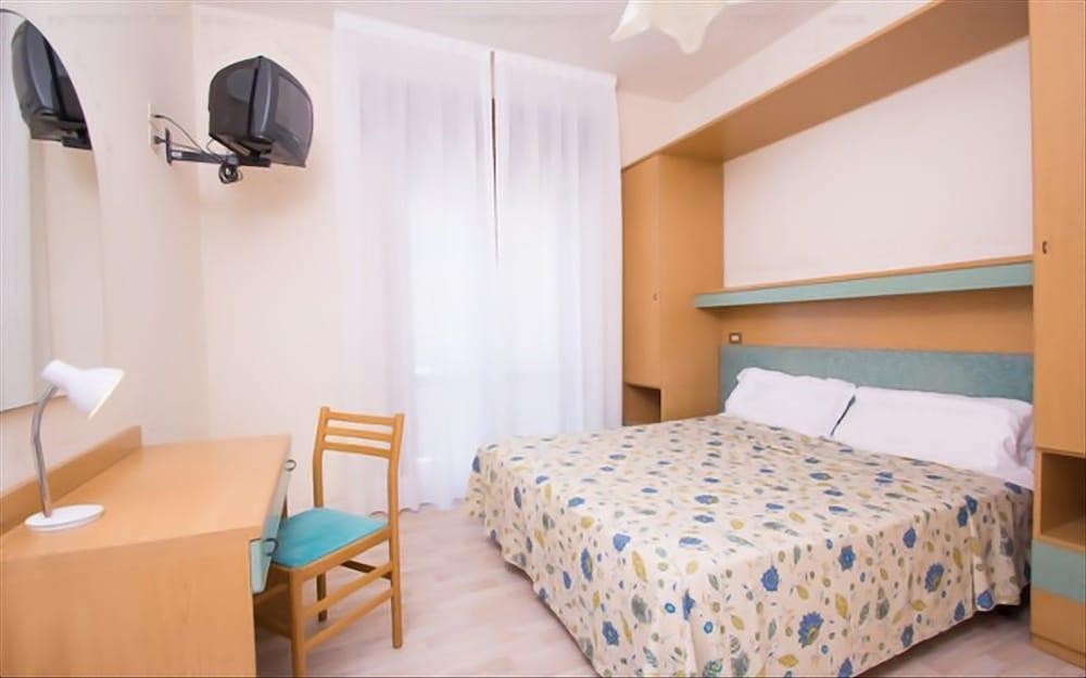 Hotel Astor Lido di Jesolo Esterno foto