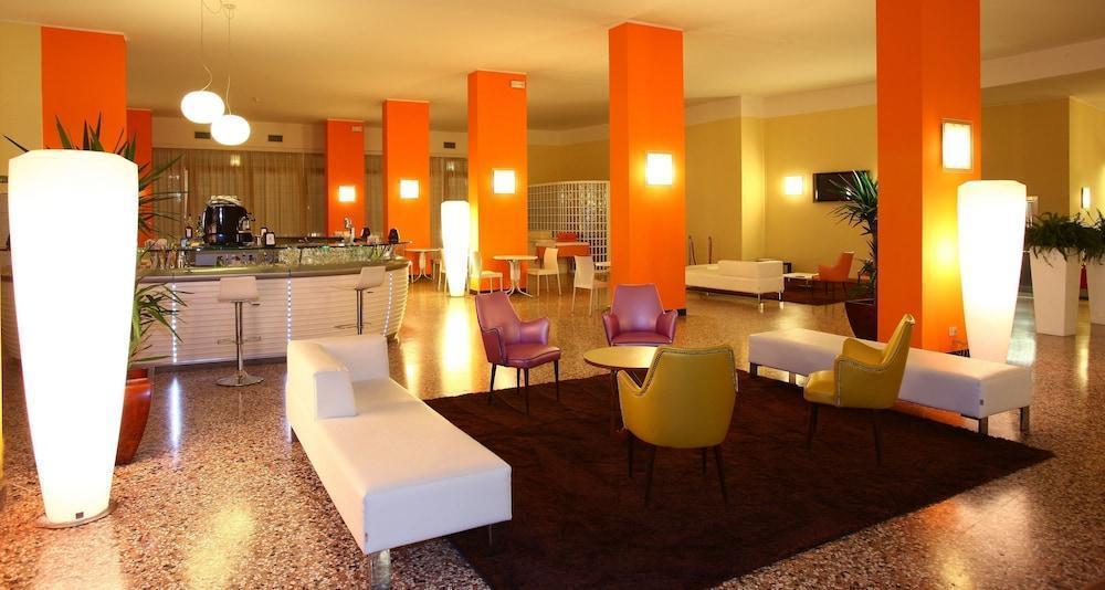 Hotel Astor Lido di Jesolo Esterno foto