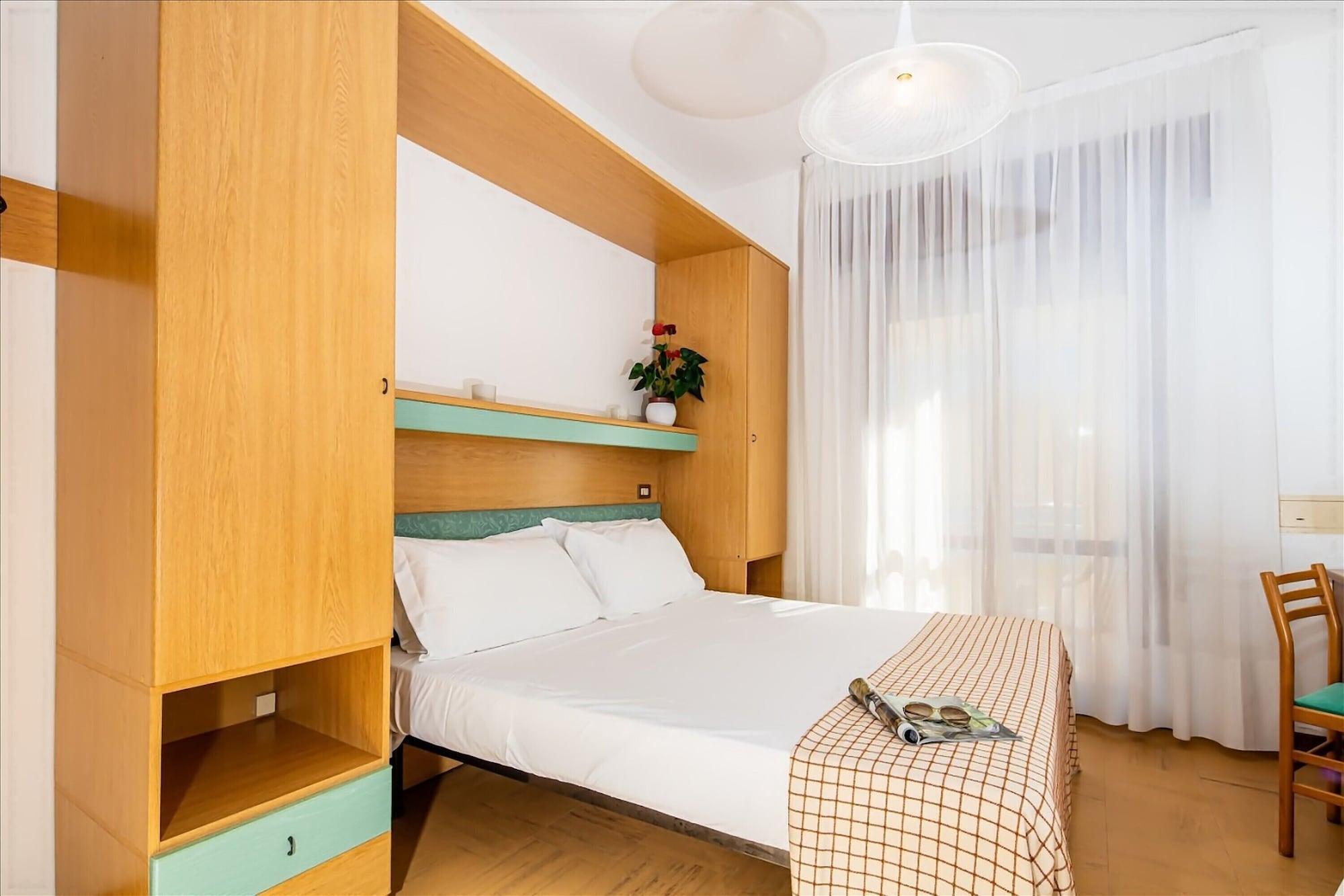Hotel Astor Lido di Jesolo Esterno foto