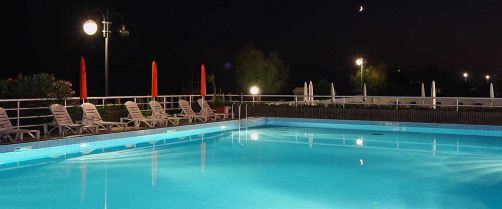 Hotel Astor Lido di Jesolo Esterno foto