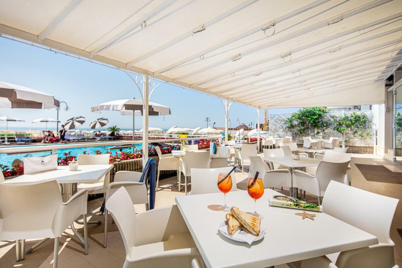 Hotel Astor Lido di Jesolo Esterno foto